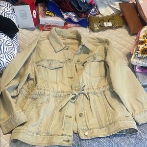 Universal Thread light wash blue  Jean Jacket